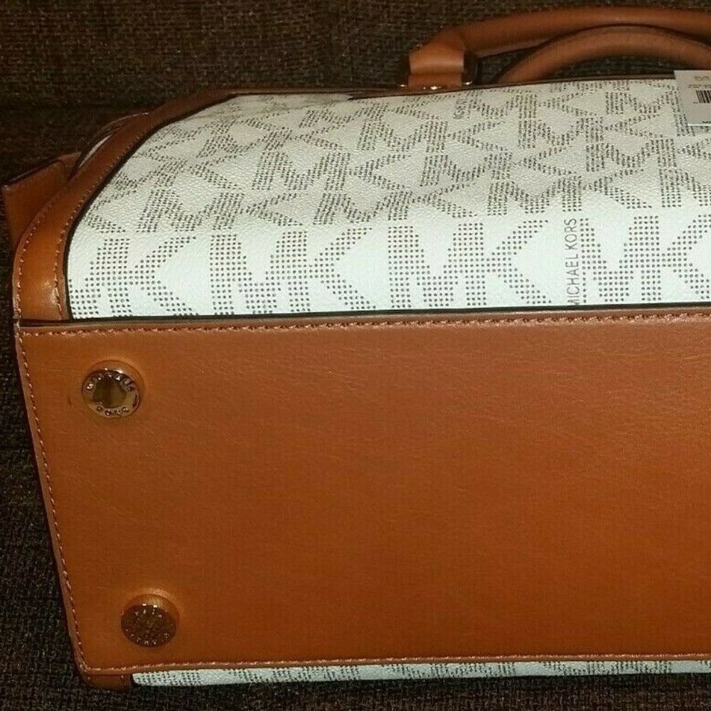 MICHAEL KORS SELMA ZIP LARGE VANILLA LOGO LUGGAGE LEATHER SATCHEL BAG NWT! - Picture 9 of 9